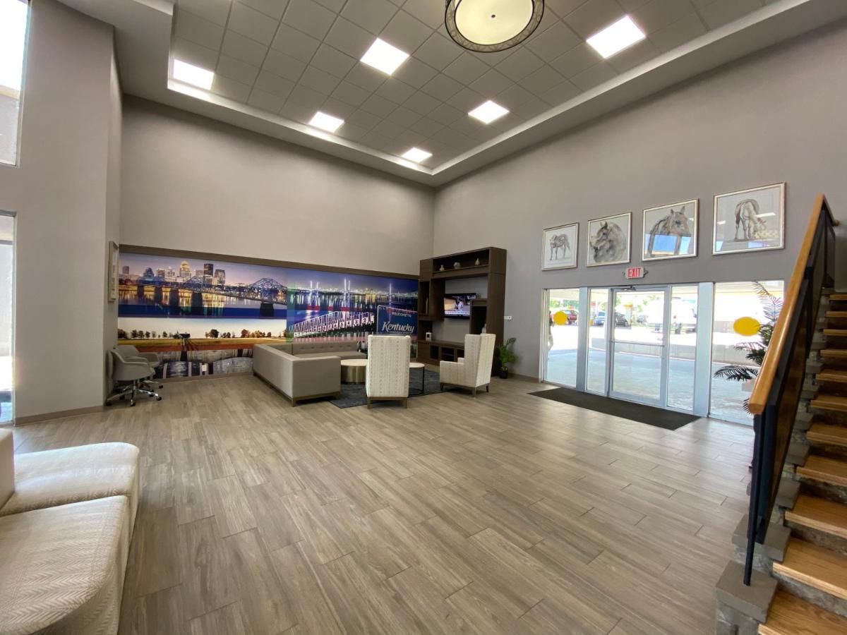 Clarion Pointe University/Expo Louisville Exterior foto